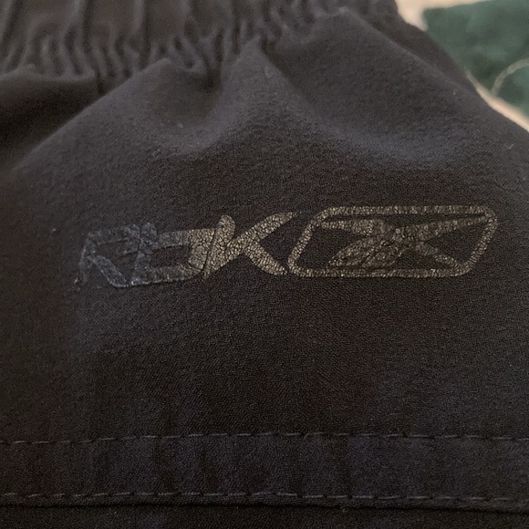 Reebok men’s joggers black large athletic casual ware - Picture 11 of 11